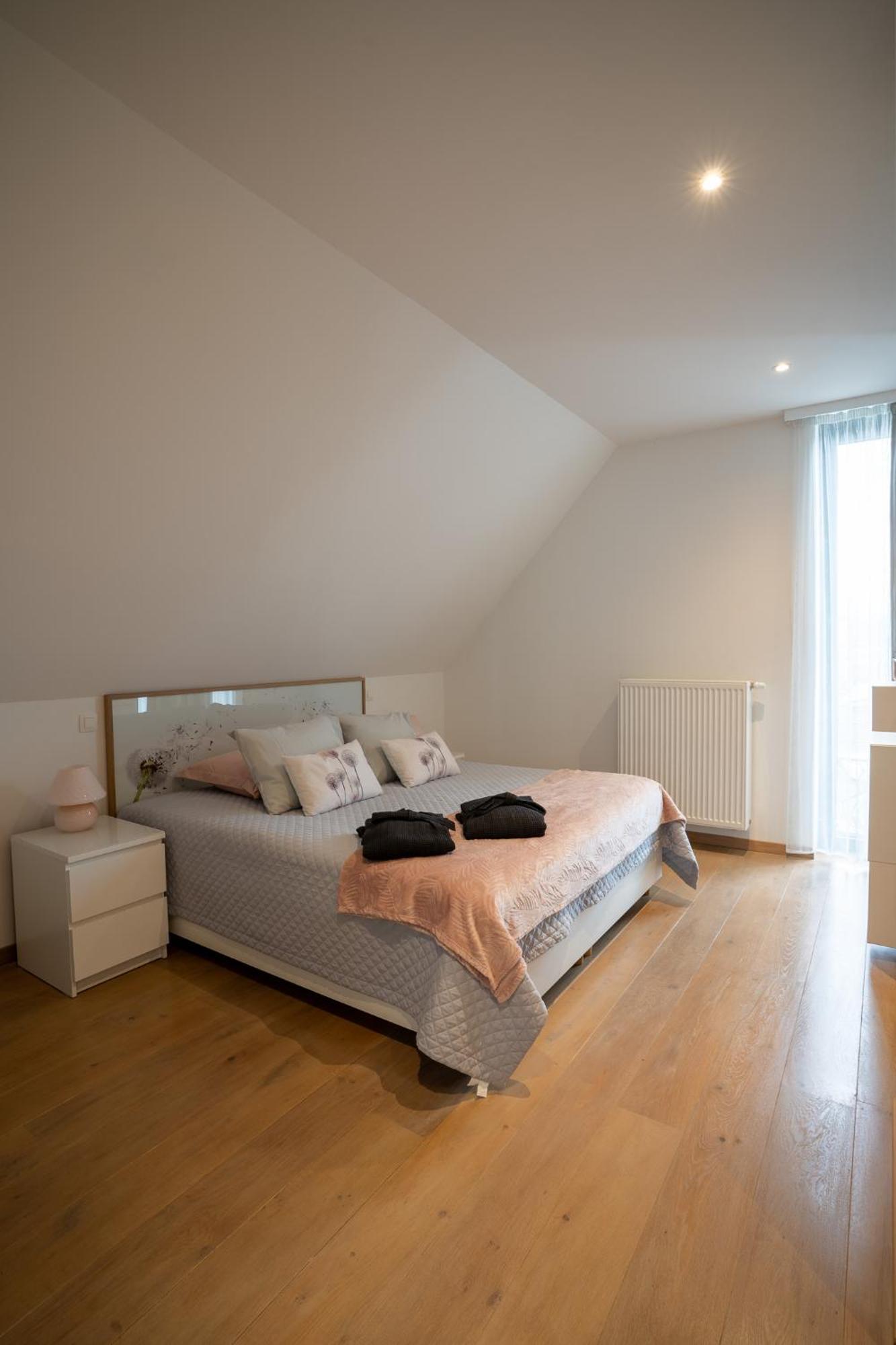 Les Arbres Sous Le Vent A 10 Min De Pairi Daiza Bed & Breakfast Jurbise Ngoại thất bức ảnh