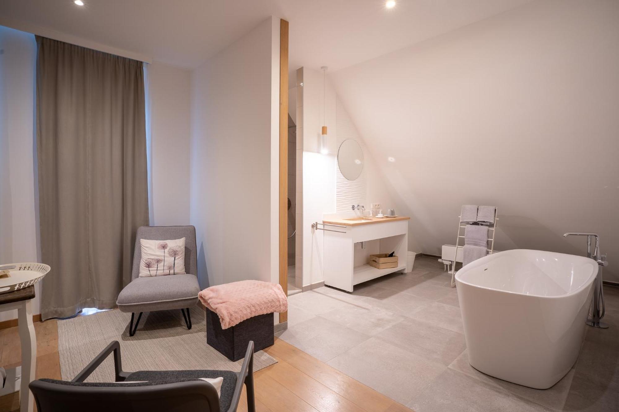Les Arbres Sous Le Vent A 10 Min De Pairi Daiza Bed & Breakfast Jurbise Ngoại thất bức ảnh