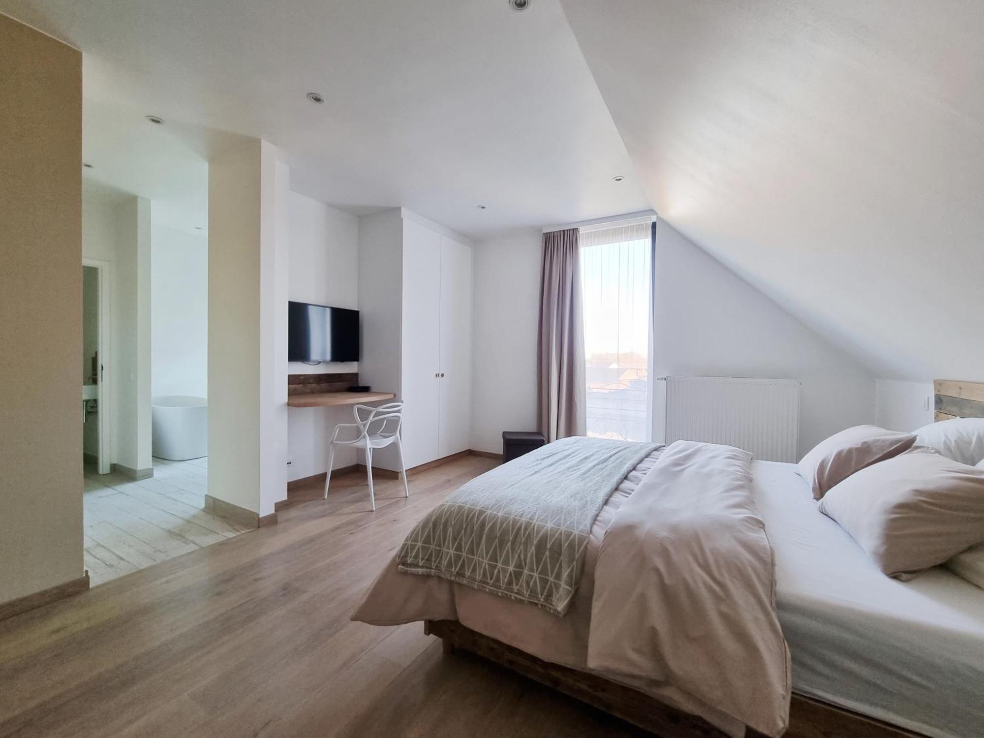 Les Arbres Sous Le Vent A 10 Min De Pairi Daiza Bed & Breakfast Jurbise Ngoại thất bức ảnh